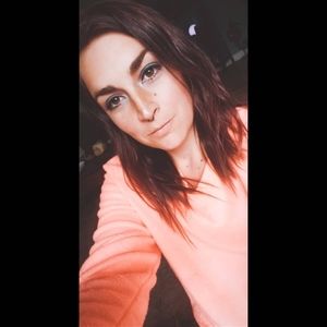 Meet your Posher, Whitney